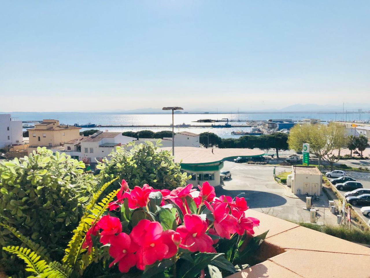 Roc Mar 3 3D - Apartamento Cerca Del Centro Y De La Playa - Terraza Con Vistas Al Mar Y Al Puerto Roses Extérieur photo